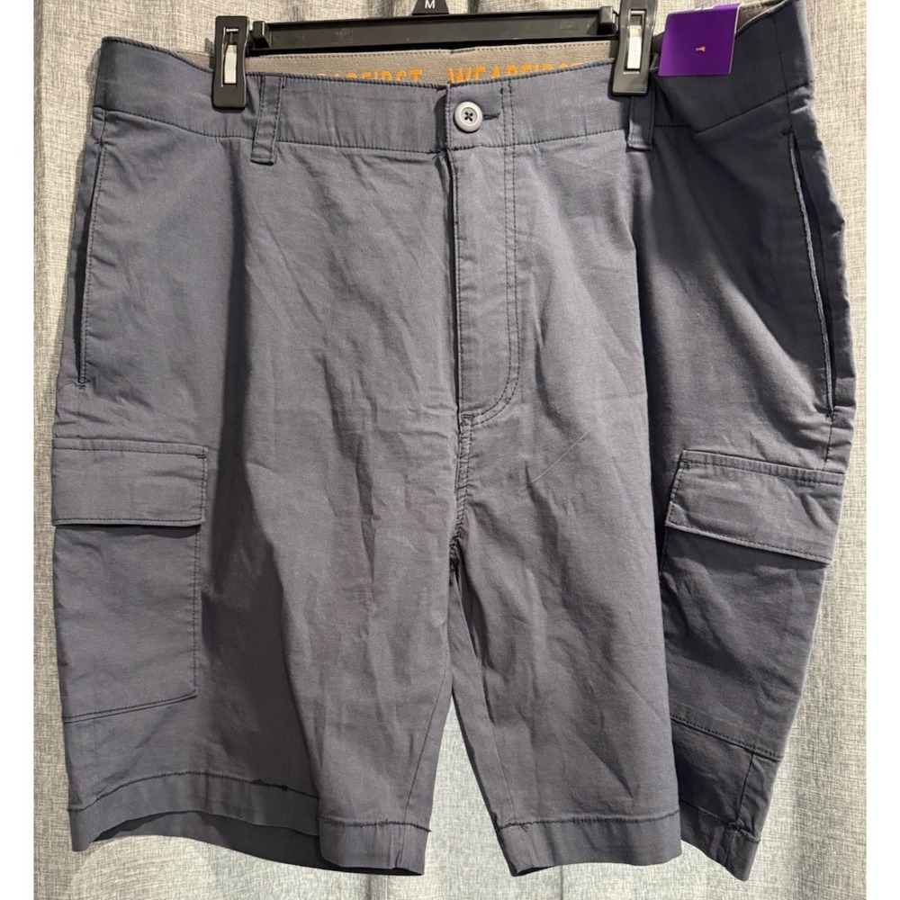 WearFirst Men's Blue Classic Fit Stretch Waist Cargo Shorts Zip Pock Size 40 NWT
